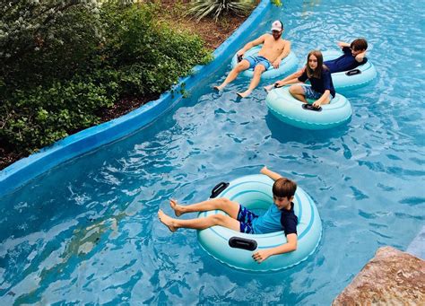 lazy river floating.